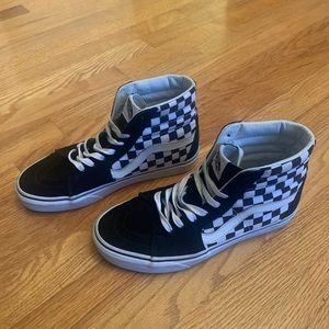 high top checkered vans